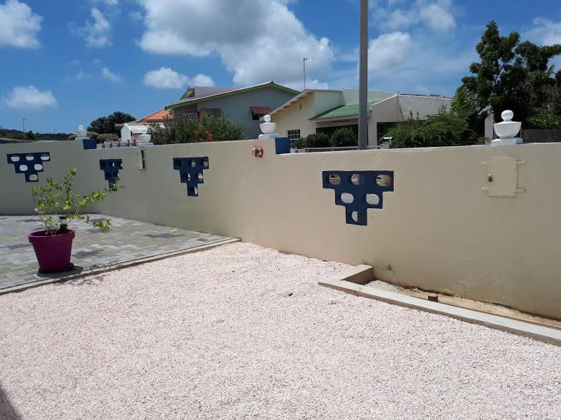 The Lush Apartment Willemstad Bagian luar foto