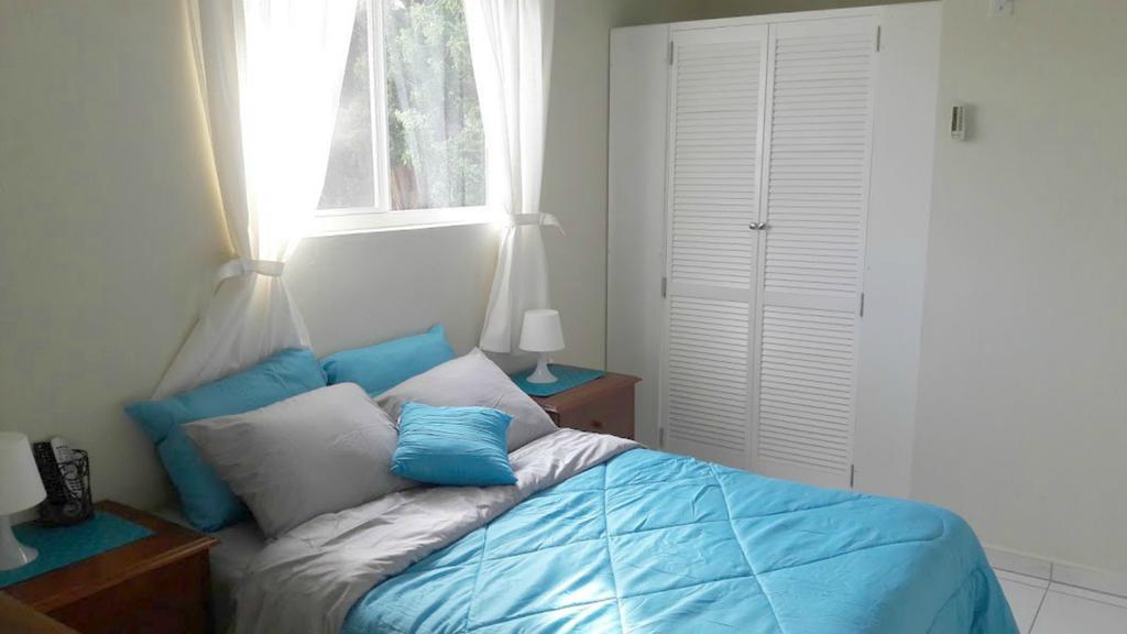 The Lush Apartment Willemstad Bagian luar foto