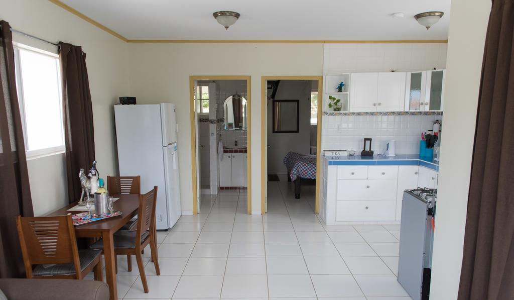 The Lush Apartment Willemstad Bagian luar foto
