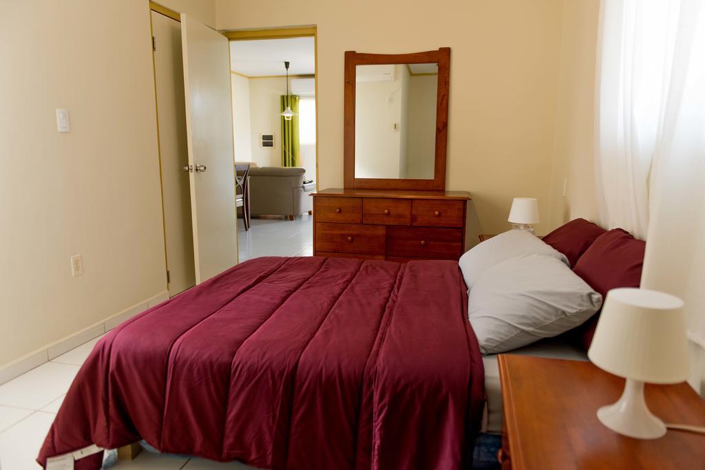 The Lush Apartment Willemstad Bagian luar foto